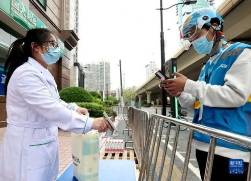 一份起送的外賣 商超解封背后的民生“毛細血管”復(fù)蘇記